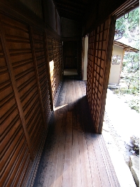 庇、くつろぎのの場所　２